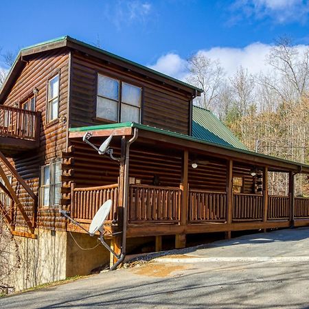 Heavenly Bear, Hot Tub, 1089 Of Free Attraction Tickets For Each Paid Day, Dollywood And More Sevierville Exterior photo