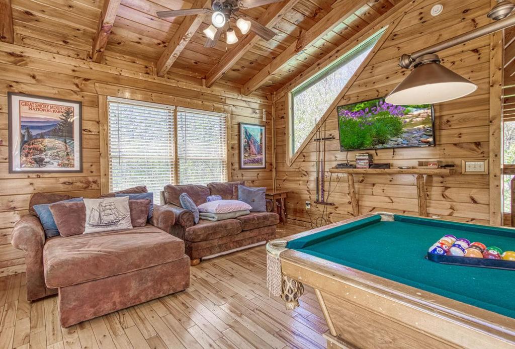 Heavenly Bear, Hot Tub, 1089 Of Free Attraction Tickets For Each Paid Day, Dollywood And More Sevierville Exterior photo