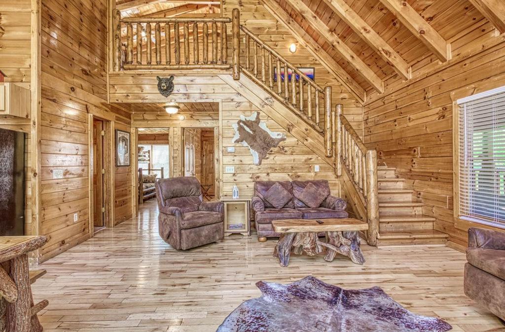 Heavenly Bear, Hot Tub, 1089 Of Free Attraction Tickets For Each Paid Day, Dollywood And More Sevierville Exterior photo